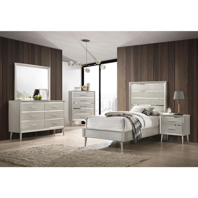 Ramon 4-piece Twin Panel Bedroom Set Metallic Sterling