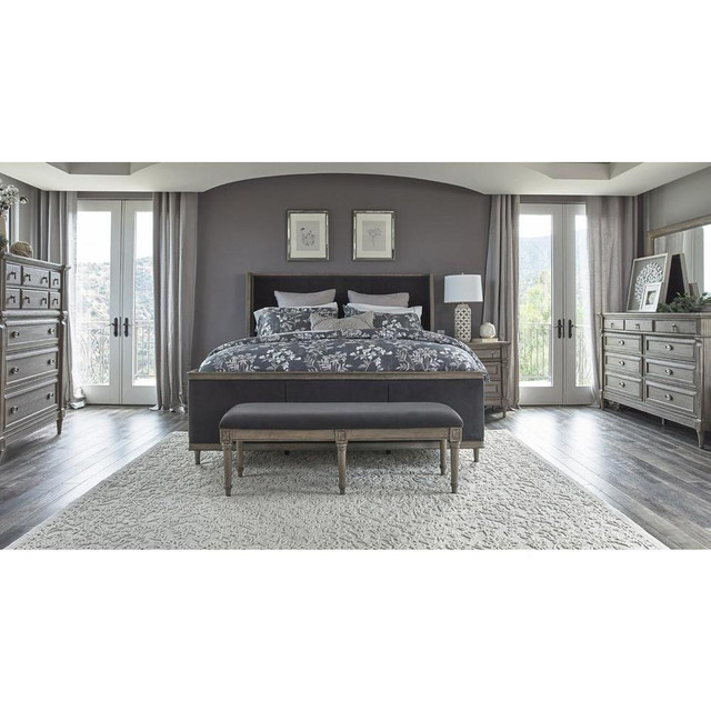 Alderwood 5-piece Eastern King Bedroom Set French Grey