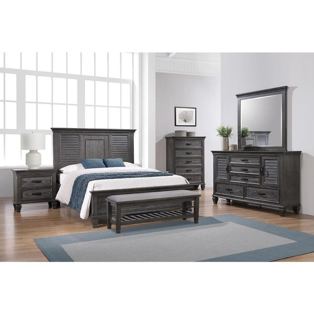 Franco 4-piece Queen Panel Bedroom Set Weathered Sage