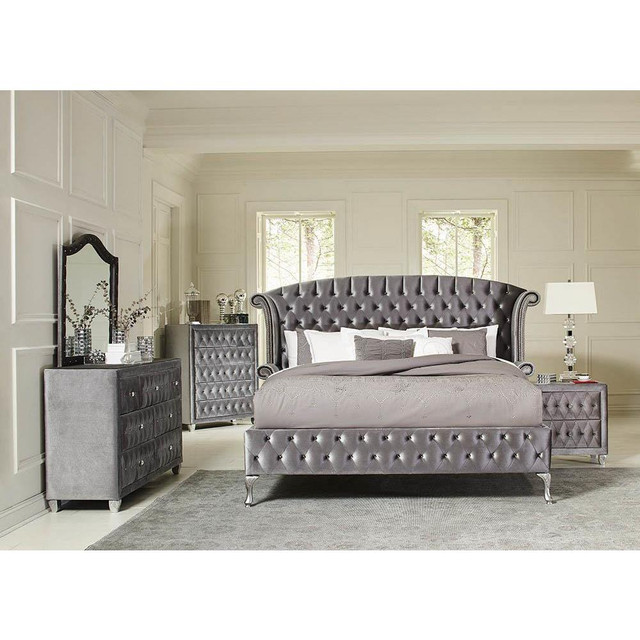 Deanna California King Tufted Upholstered Bed Grey