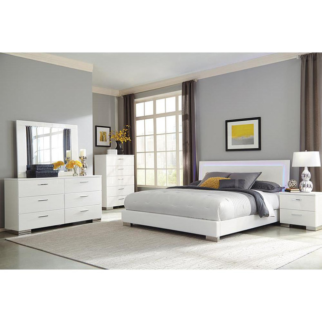 Felicity 6-piece Queen Bedroom Set with LED Headboard Glossy White