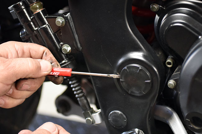 RX3 Cyclone Chain Adjustment