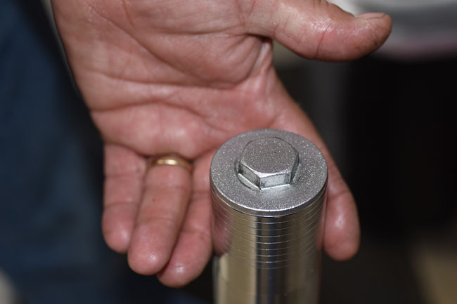 RX3 Cyclone Fork Maintenance Image