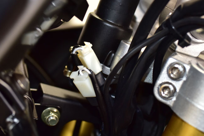 Heated Grips Installation Image