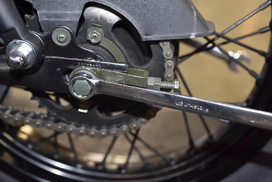 SG250 Rear Wheel Removal