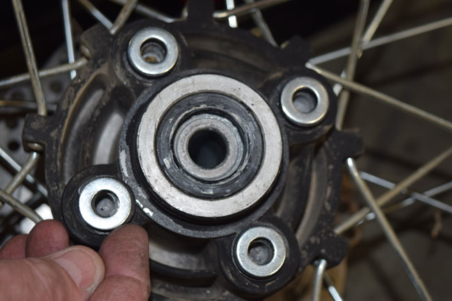 TT250 49T Sprocket Installation Image