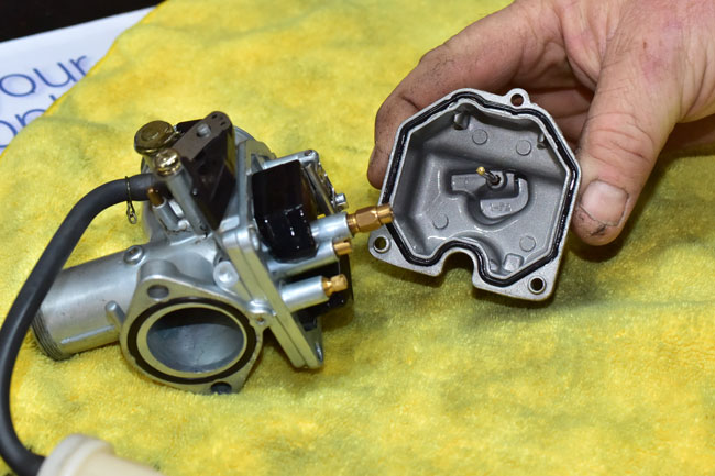 TT250 Carburetor Maintenance Image