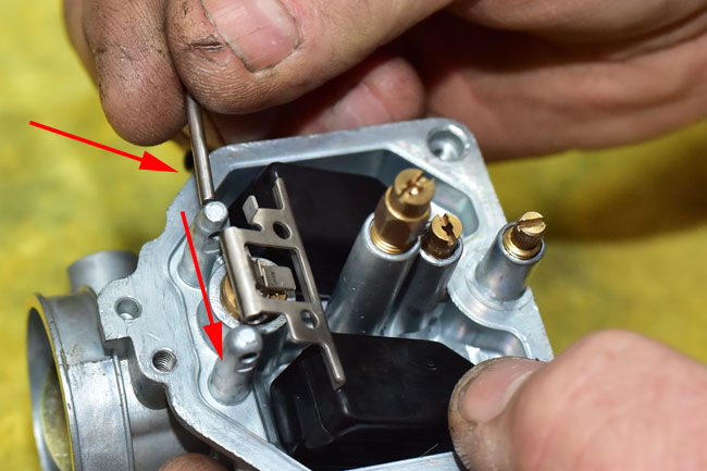 TT250 Carburetor Maintenance Image