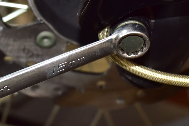 TT250 Front Wheel Removal and Installation