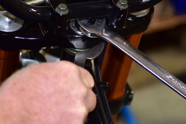 TT250 Steering Stem Bearing Adjustment Image