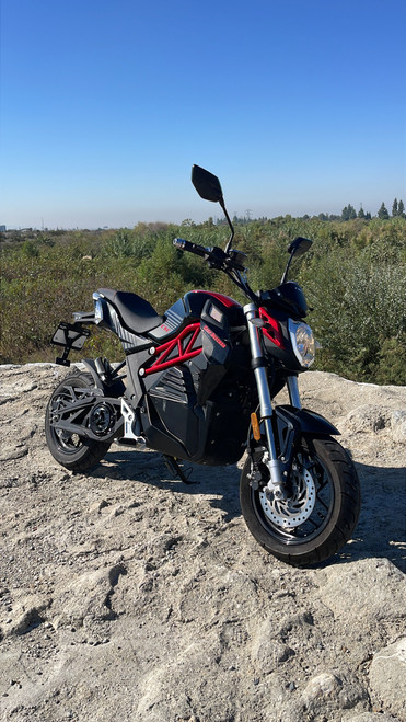 2020 City Slicker Electric Motorcycle Black/Red – Shop-Tested, AS-IS Value!