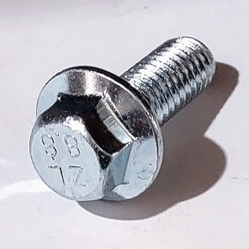 momページ Rear Sprocket Bolt & Nut Kit, For RX3 and SG250 - CSC