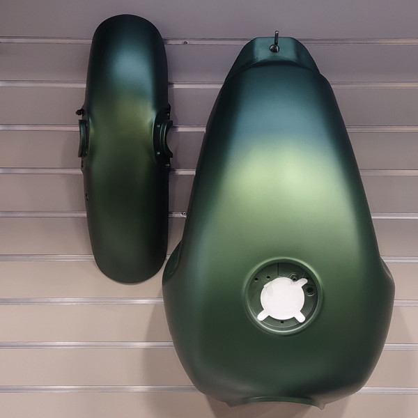Fuel Tank and Front Fender in Green for CSC Motorcycles RE3 SG400 Cafe Racer