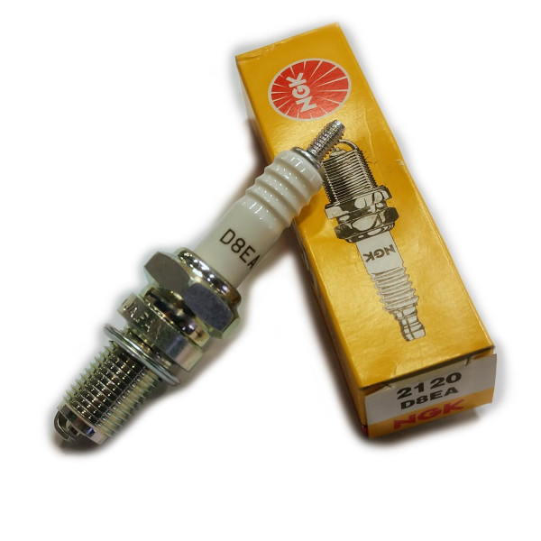 D8EA spark plug and box.