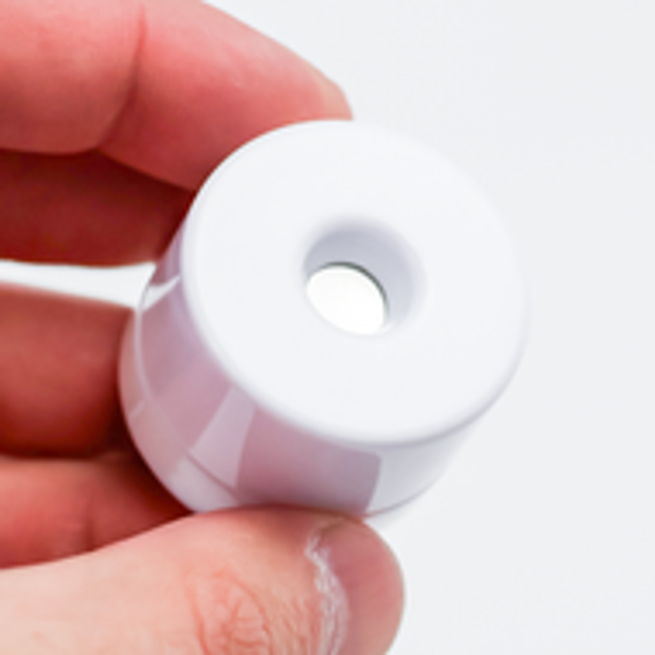 1g Concentrate POP-VAC (2mL White Container) 504 Unit Bulk Case - Vacuum Sealed Pop Safe