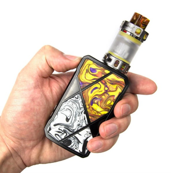 Freemax Maxus 200W Vape Kit Free E Liquid Free Batteries