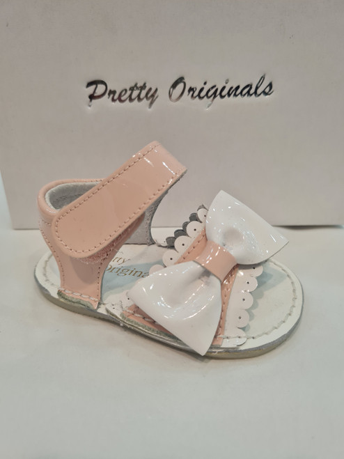 Pretty Originals UE01332E Girls Pink Patent Sandal with Pink/White Patent Bow