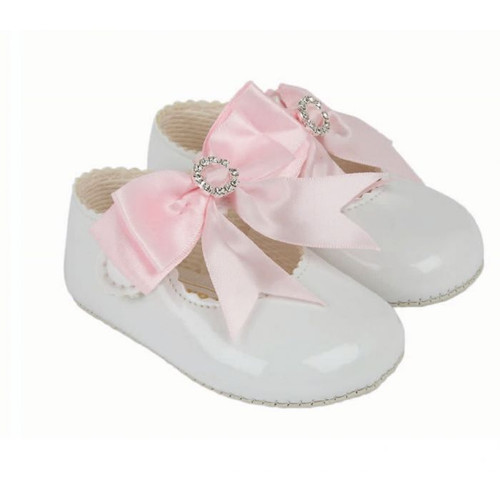 Baypods B060 Girls White Soft Sole Shoes with Pink Diamanté Bow