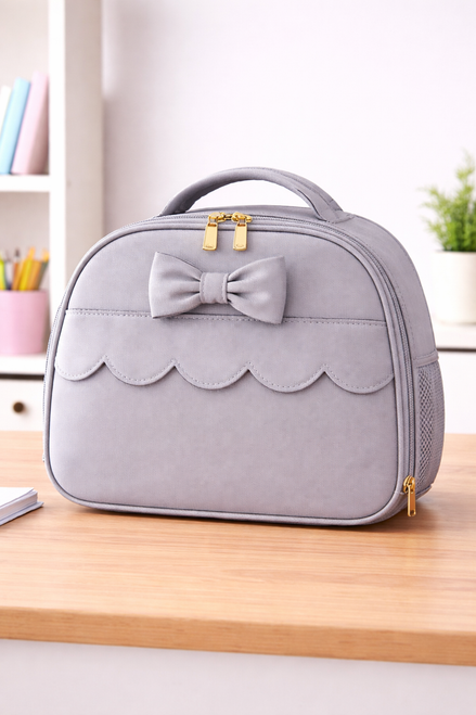 Love & Learn Girls Grey Scallop Lunch Bag