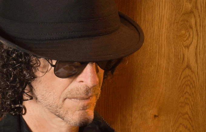 A Big Crown for the King of All Media