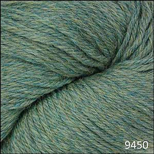 Closeup of Cascade Yarns - 220 Peruvian Wool - Smoke Heather 9450