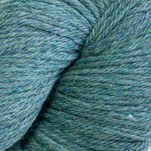 Closeup of Cascade Yarns - 220 Peruvian Wool - Stonewash 8836