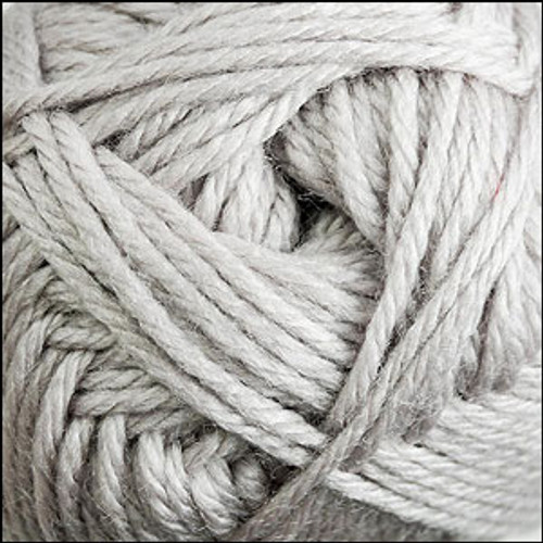 Closeup of Cascade Yarns - Pacific - Taupe 15