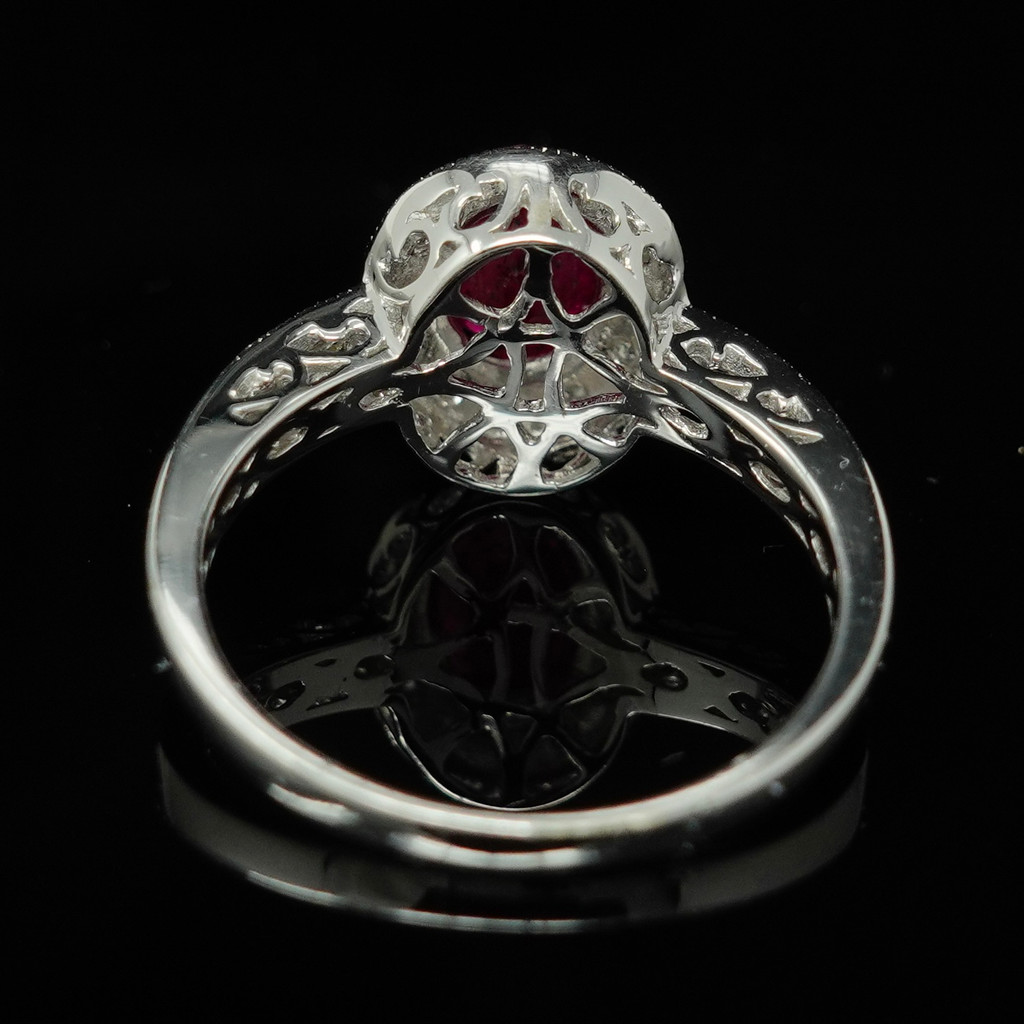 Vintage 14K White Gold Ring with Red Gemstone and Diamonds