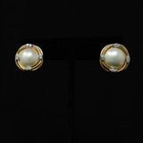 Vintage 14K Yellow Gold Pearl Stud Earring with Diamonds
