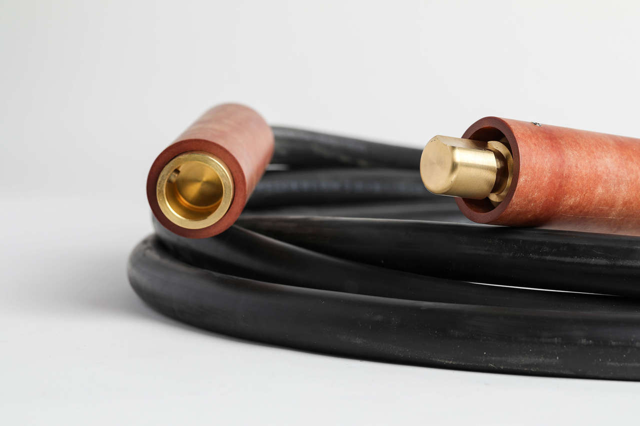 Closeup of Armature Extension Cable  (Male and Female) for Lexseco Core Loss Tester