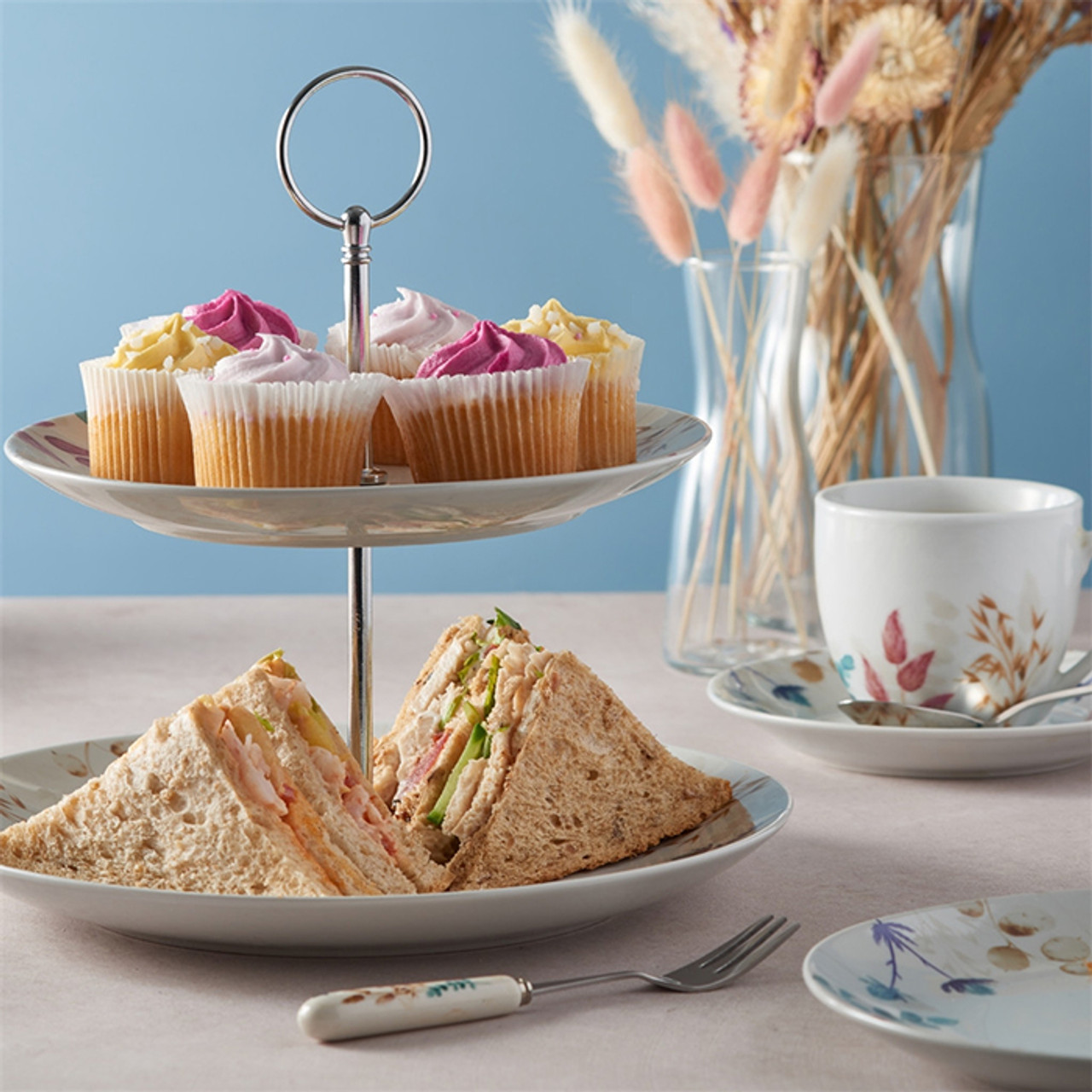 Meadow 2 Tier Cake Stand