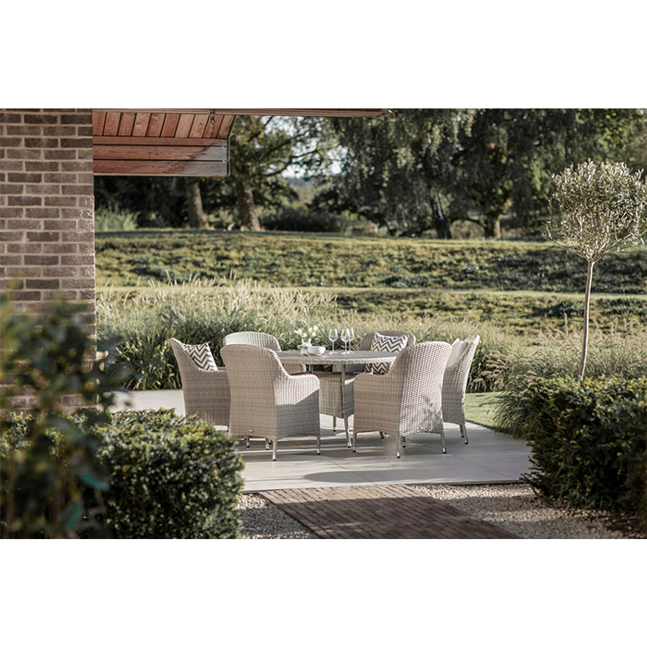 Tetbury Nutmeg Rattan 6 Seater Dining Set