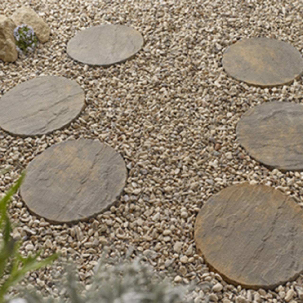 Keldale Stepping Stone 450mm Antique (*in-store only)