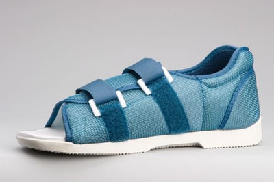 Darco Med-Surg Shoe Womens Small 4 - 6 B731-1442D