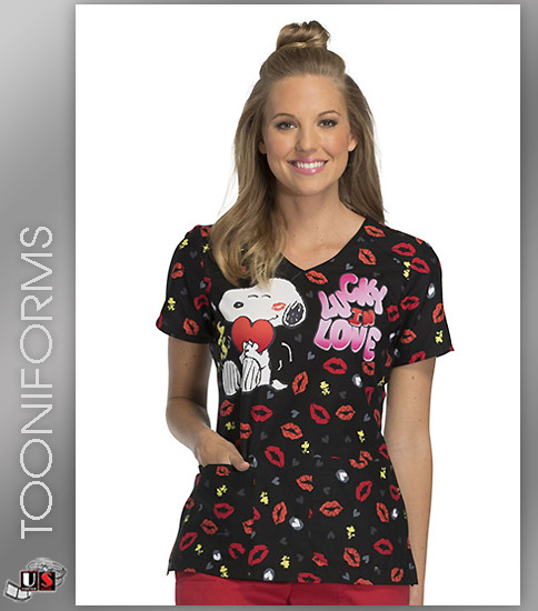 Cherokee Tooniforms Lucky In Love Unisex V-Neck Short Sleeve Top