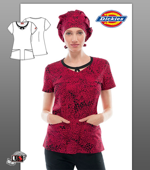 Dickies Printed My Untamed Heart Round Neck Top