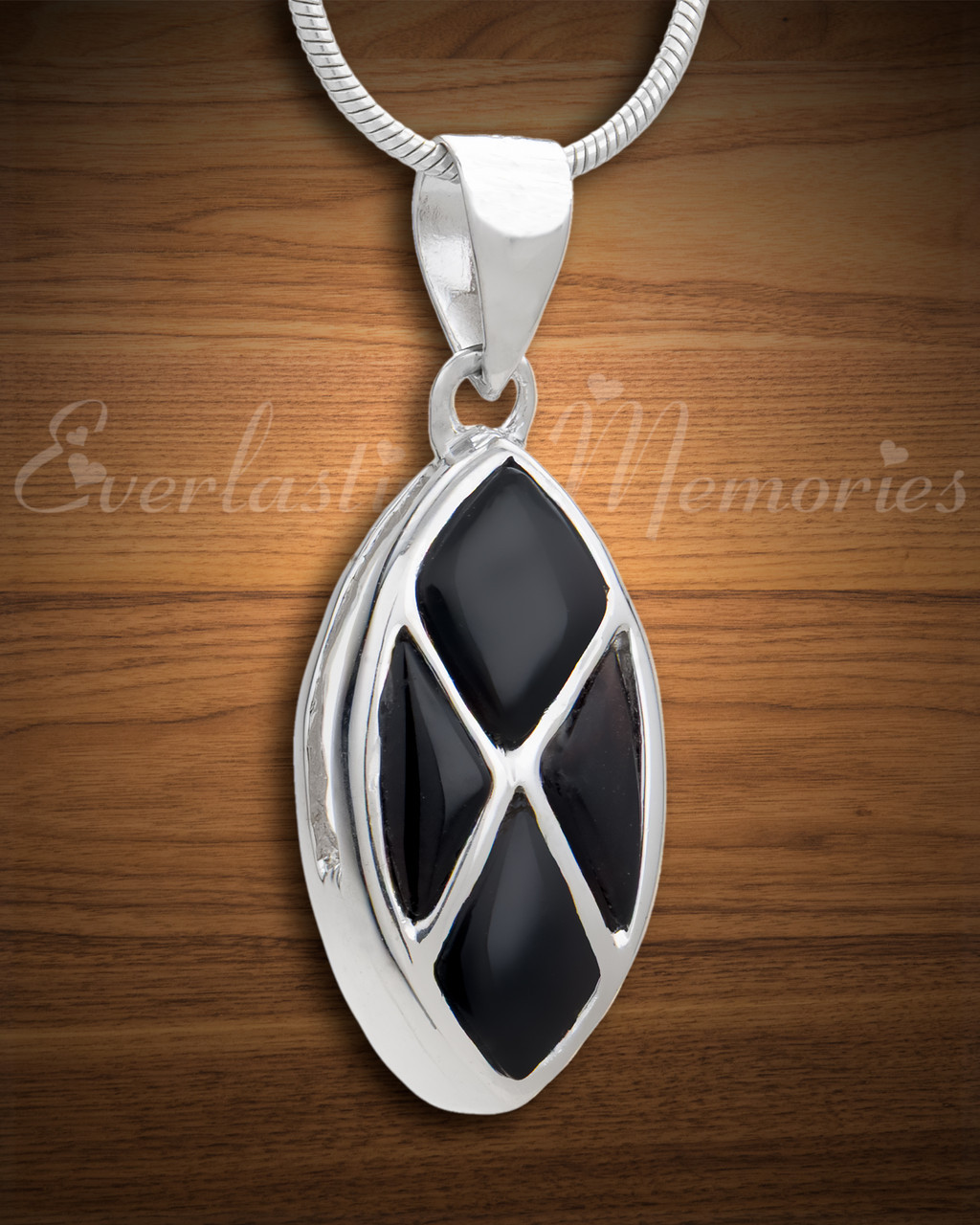 solemn memorial jewelry to hold a memory