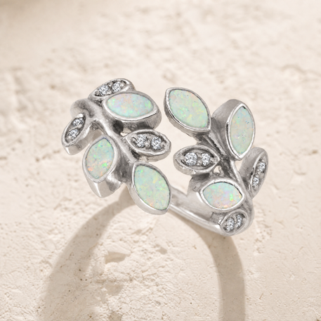 Women's Sterling Silver Chatelain Ash Ring with Crushed Cream Opal