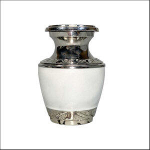 Pearl Beauty Keepsake Cremation Urn
