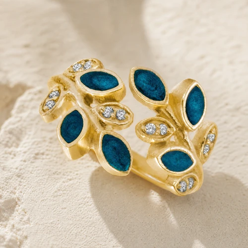 Solid 14K Gold Women's Chatelain Ash Ring with Aqua