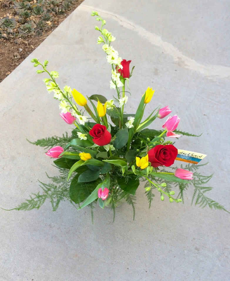 2 to 3 ft tall lily bouquet (Very fragrant!) - specify stargazer