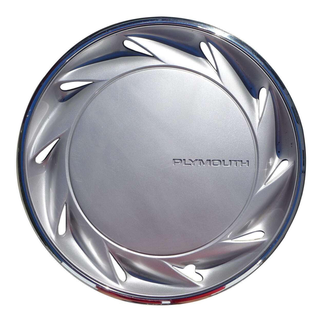 1991 1992 1993 1994 Plymouth Acclaim Sundance Voyager Hubcap