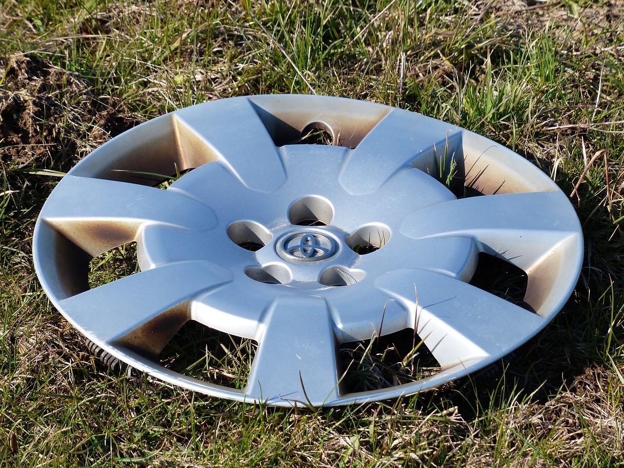 Maximize Tire Performance The Key Role of Hubcaps and Wheel Covers