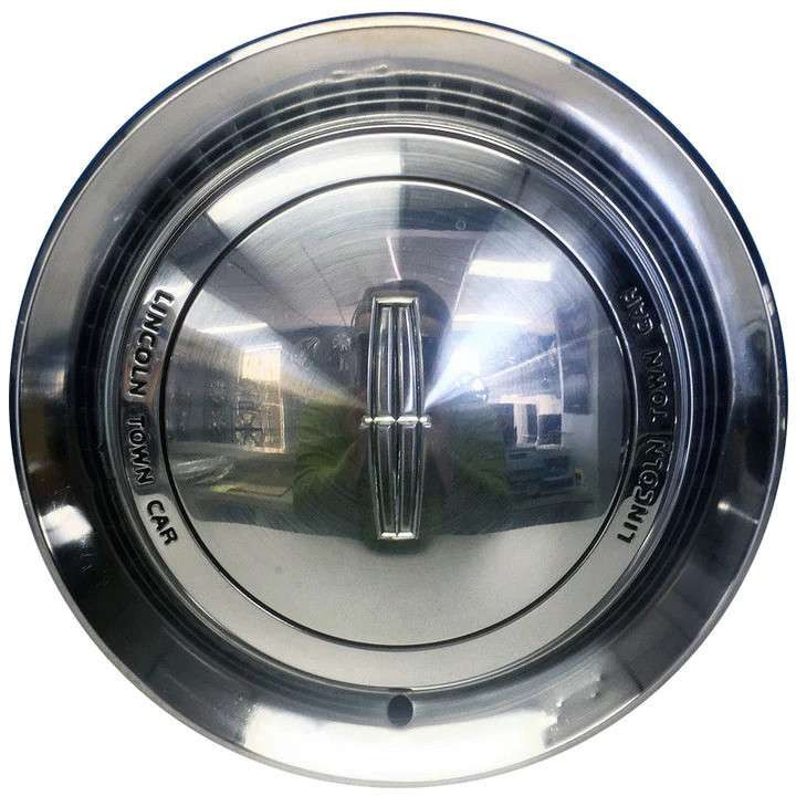 1990 Lincoln Town Car 15" Hubcap / Wheel Cover 884
