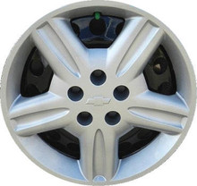 Chevrolet 2005 Chevrolet Uplander OEM Hubcap / Wheel cover 17 Inch 5 Lugs 