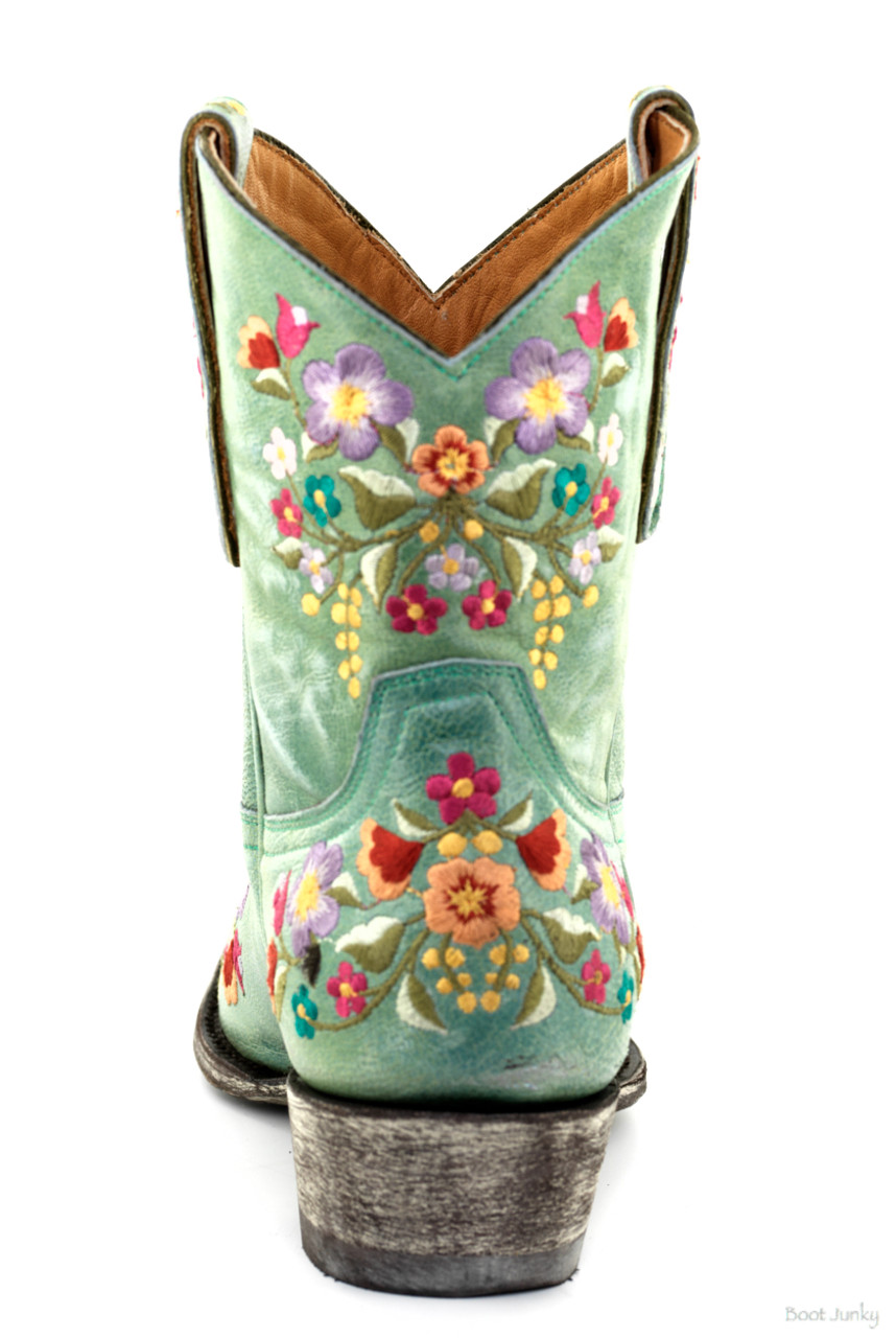 embroidered boots 218