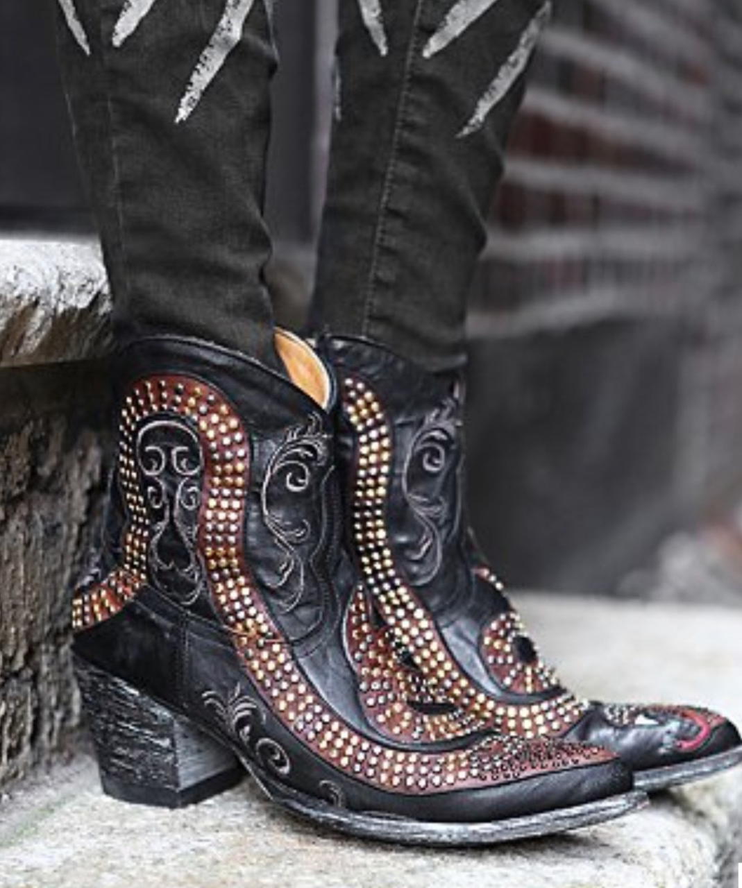 L1177-1 OLD GRINGO SNAKE BLACK GOLD 