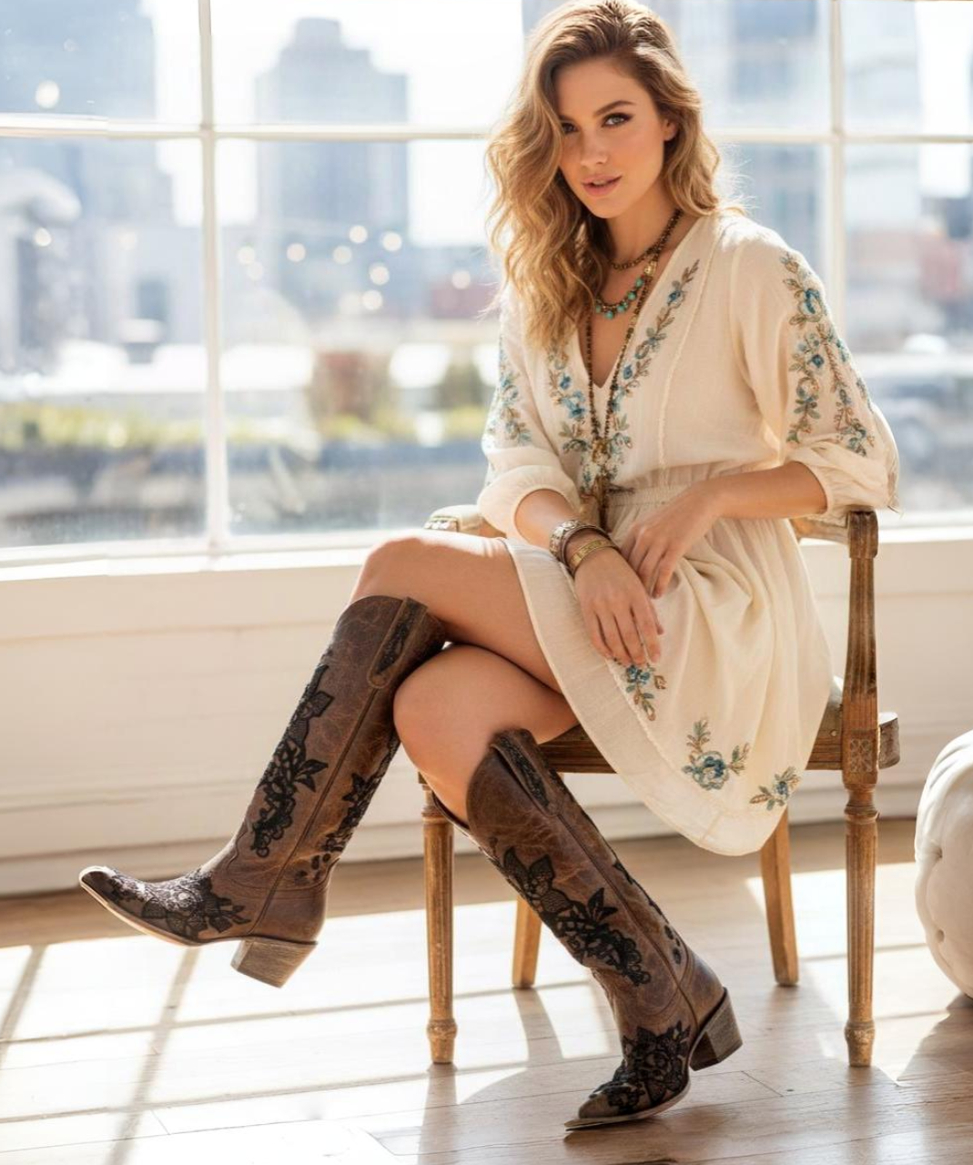 L2310-2 OLD GRINGO NICOLETTE BRASS BLACK 15