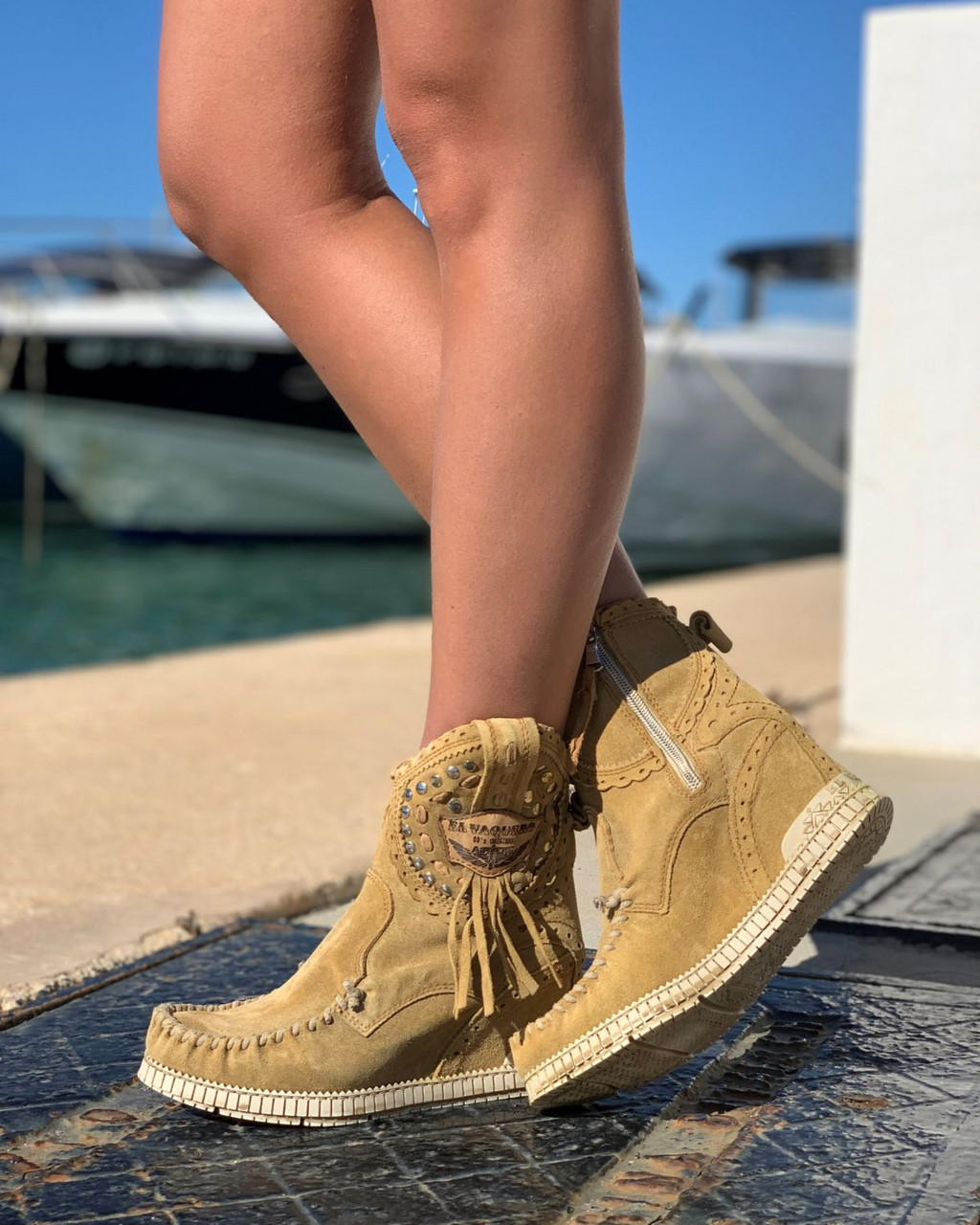 el vaquero roseland moccasin boot