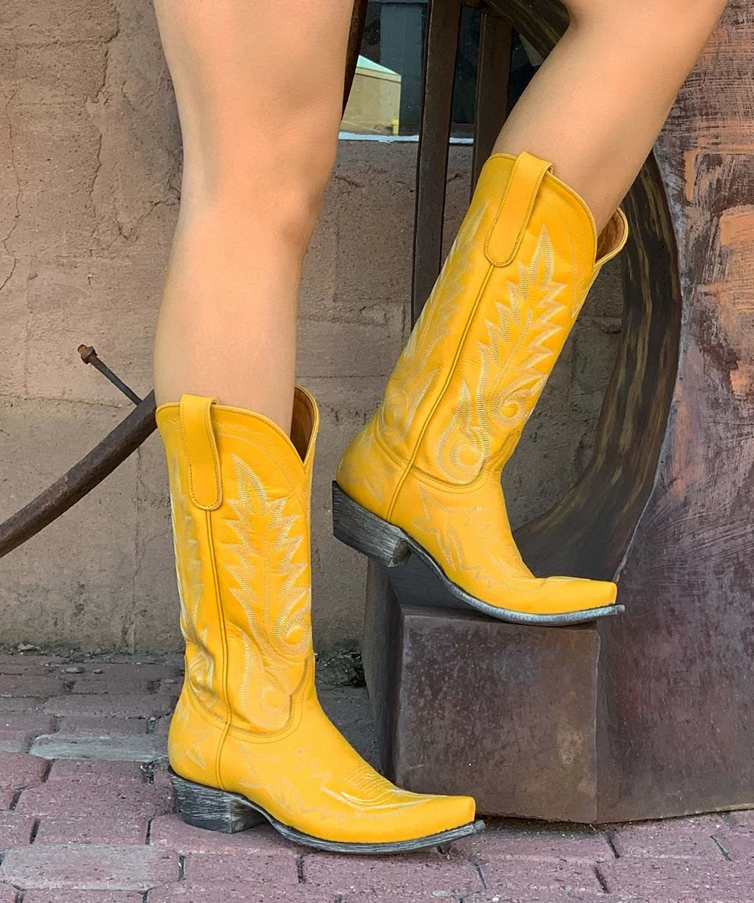 yellow cowboy boots womens